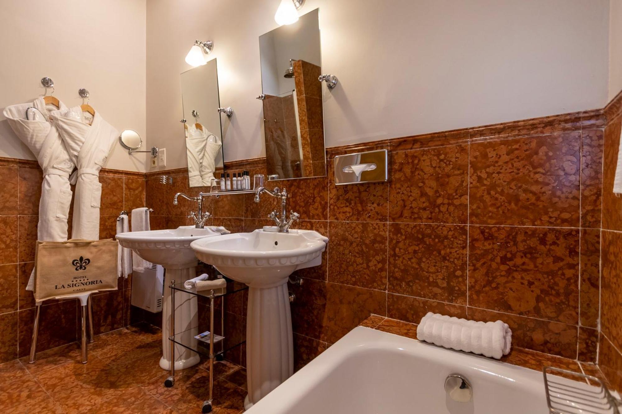 Hotel La Signoria Calvi (Corsica)